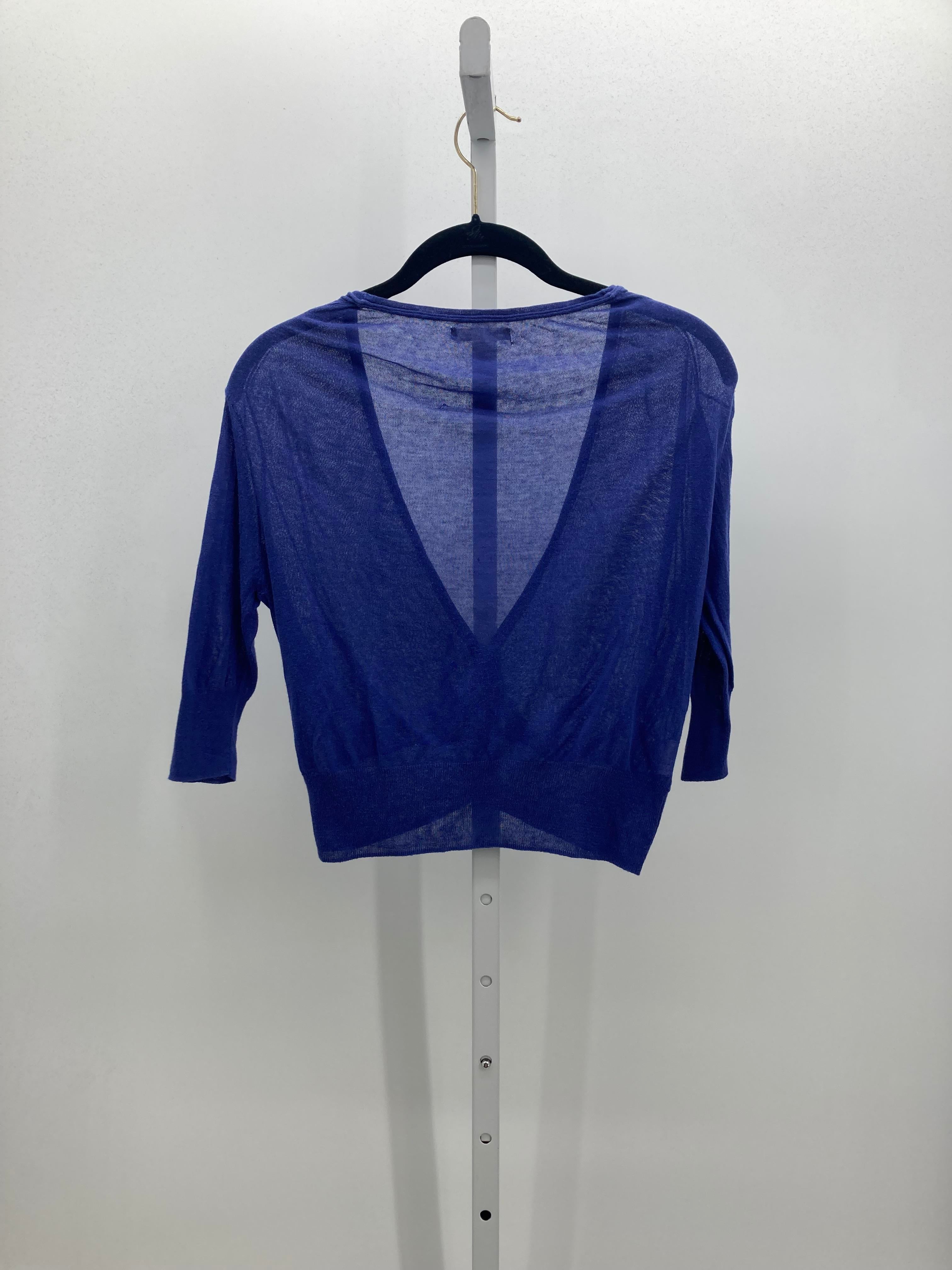 Size Medium Juniors Long Sleeve Sweater
