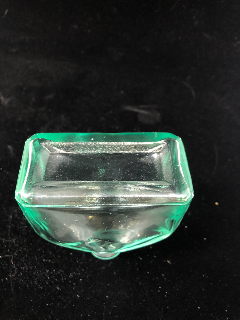 SMALL CLEAR GREEN GLASS BOTTLE VASE.