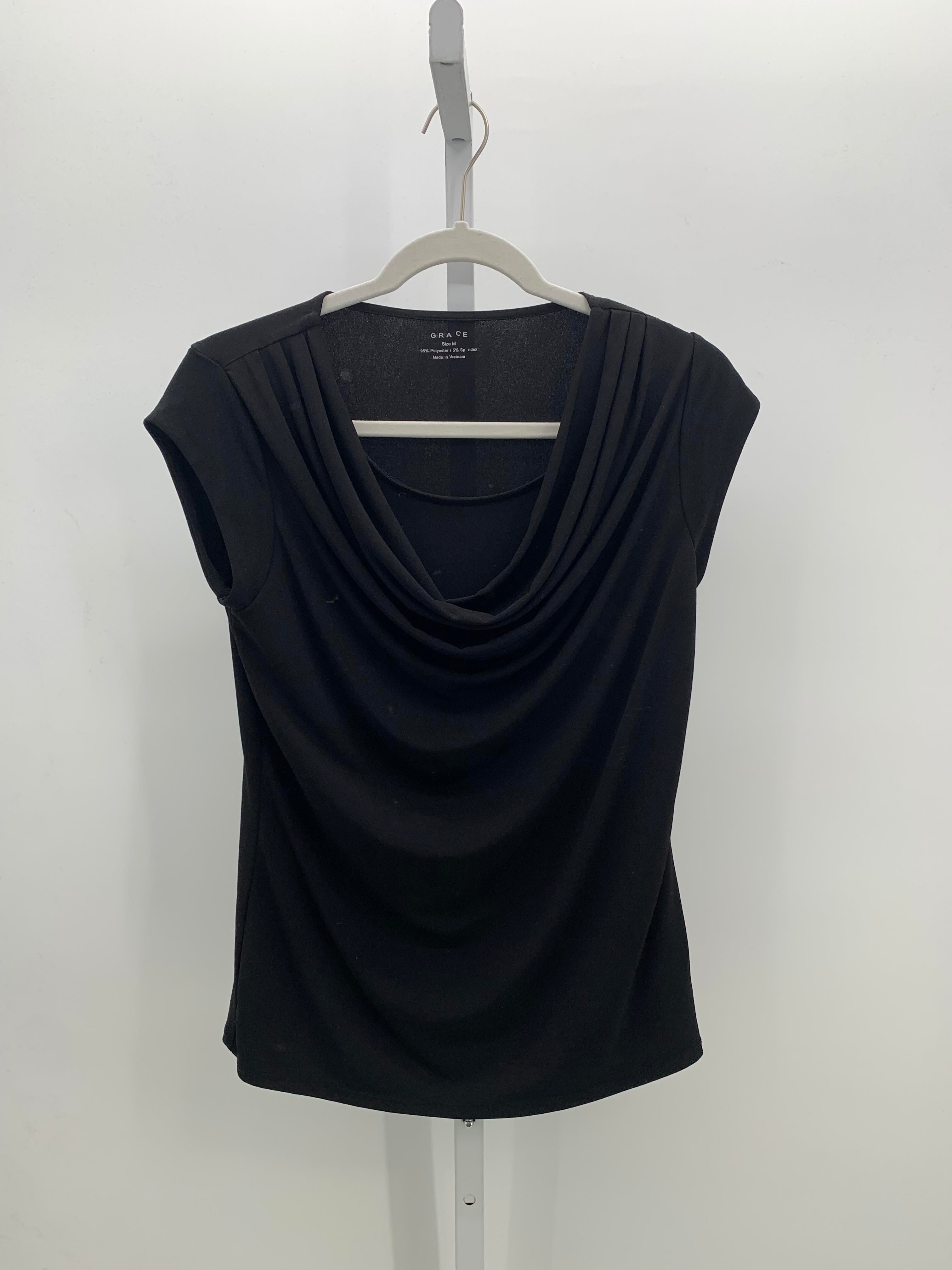 Size Medium Misses Sleeveless Shirt