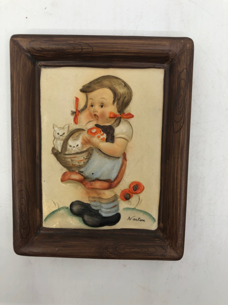 SMALL CERAMIC VTG LITTLE GIRL HOLDING BASKET.