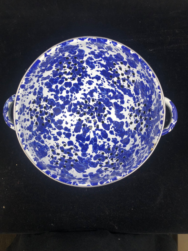 BLUE AND WHITE ENAMEL STRAINER.