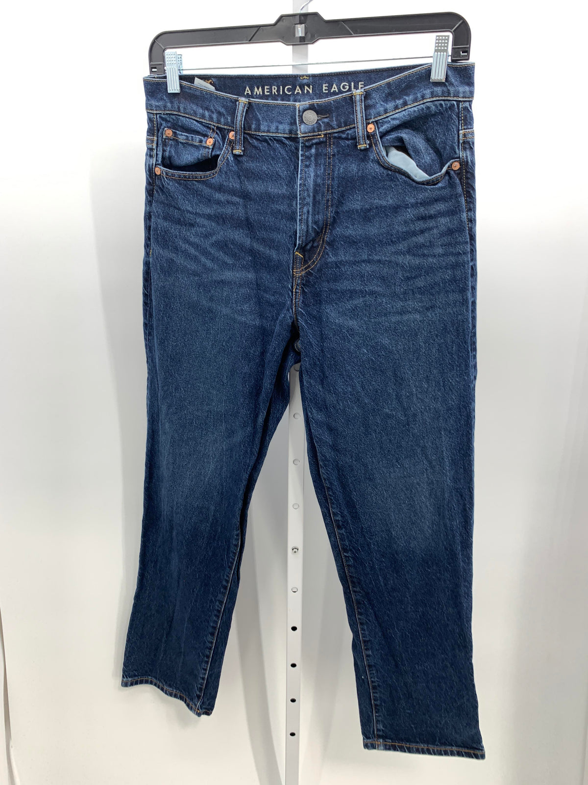 LOOSE FIT JEANS