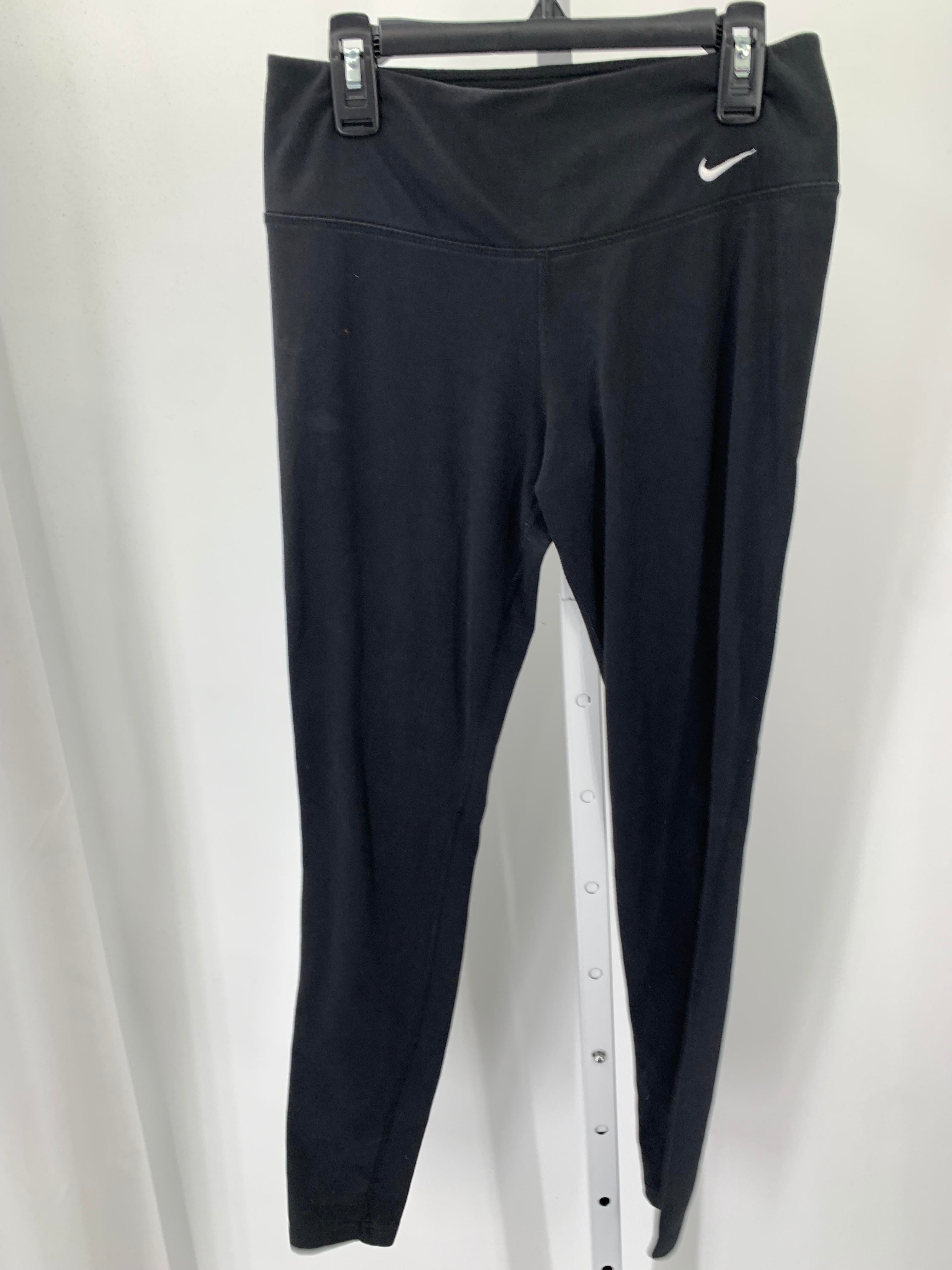 Nike Size Small Misses Leggings