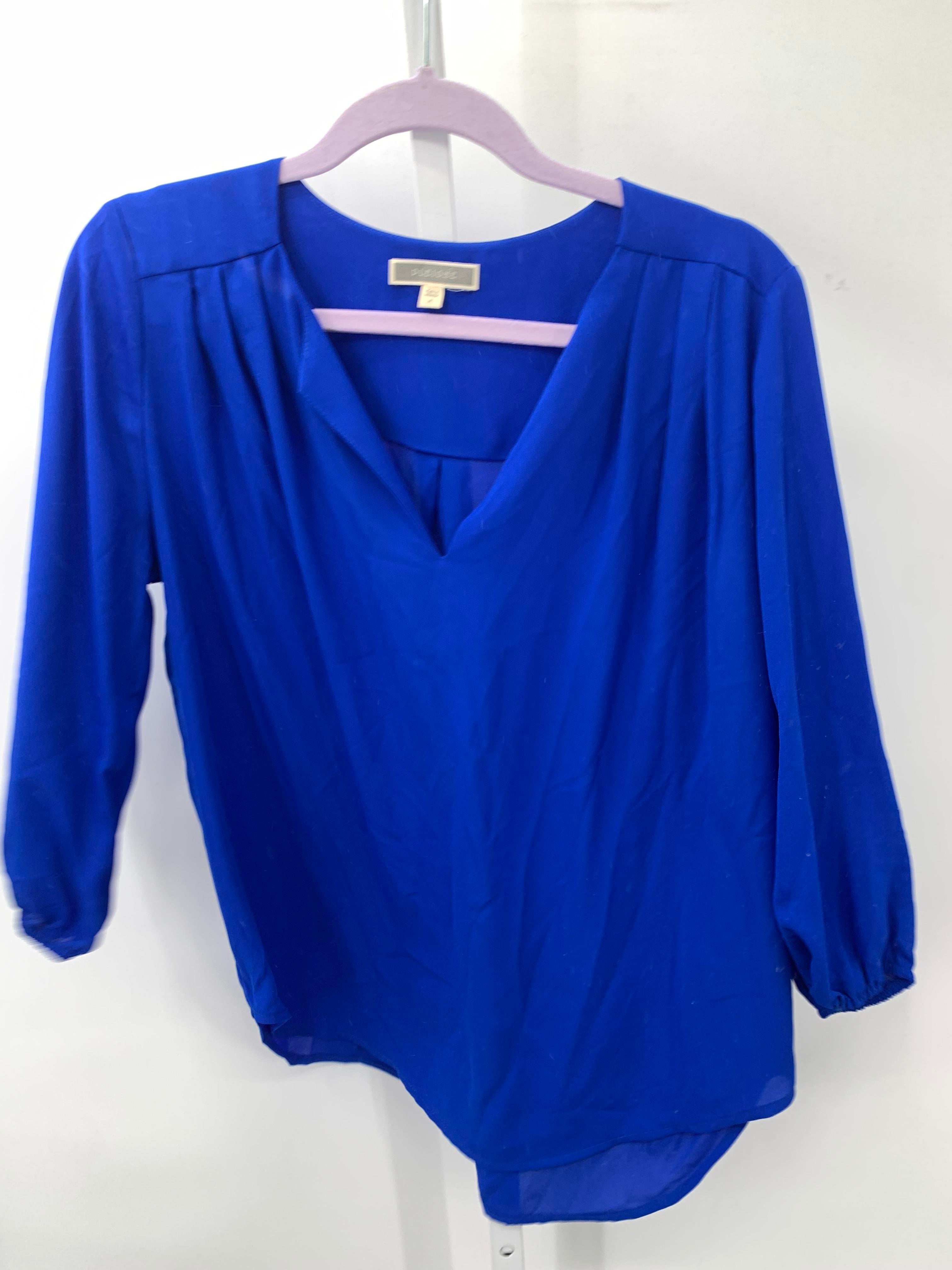 Size Medium Misses 3/4 Sleeve Shirt