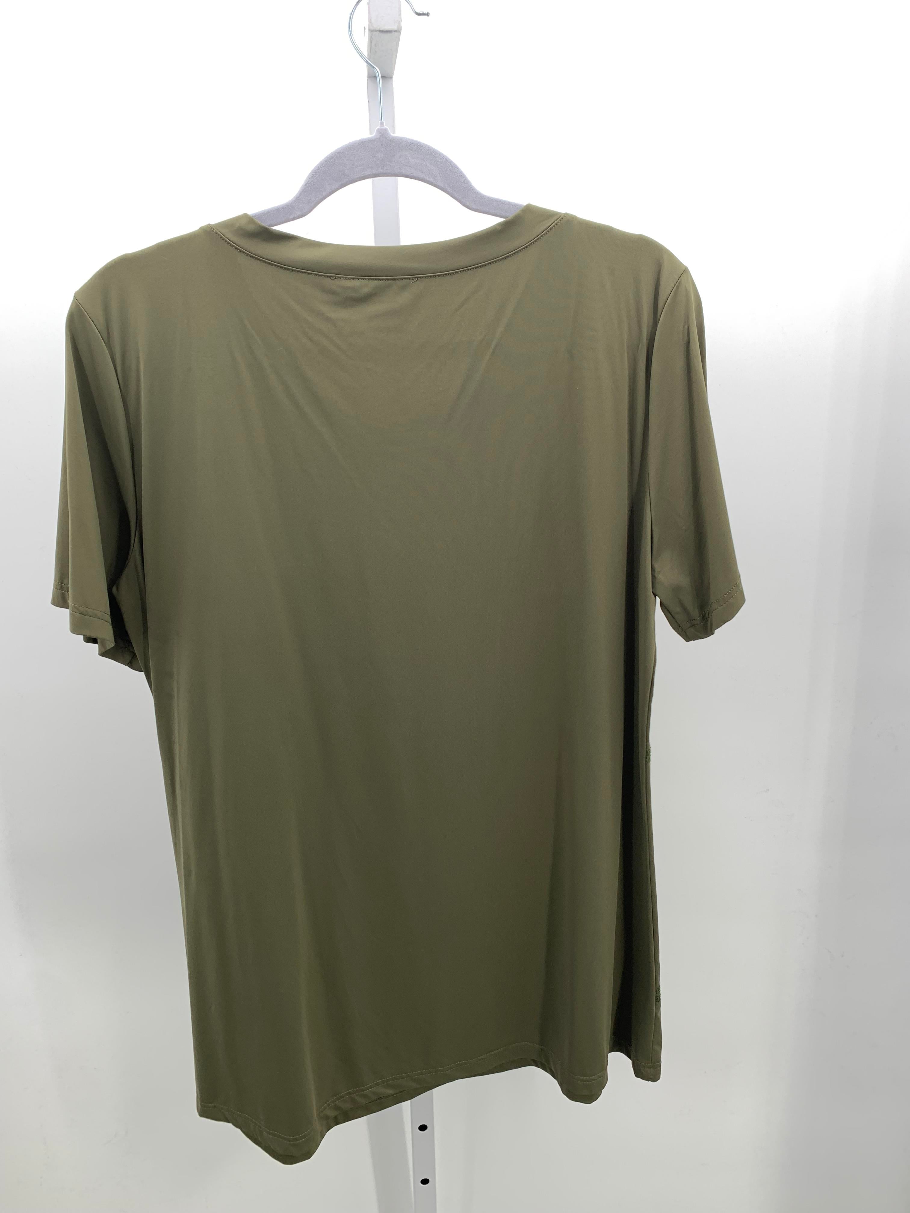 Size Extra Large Misses Short Sleeve Shirt