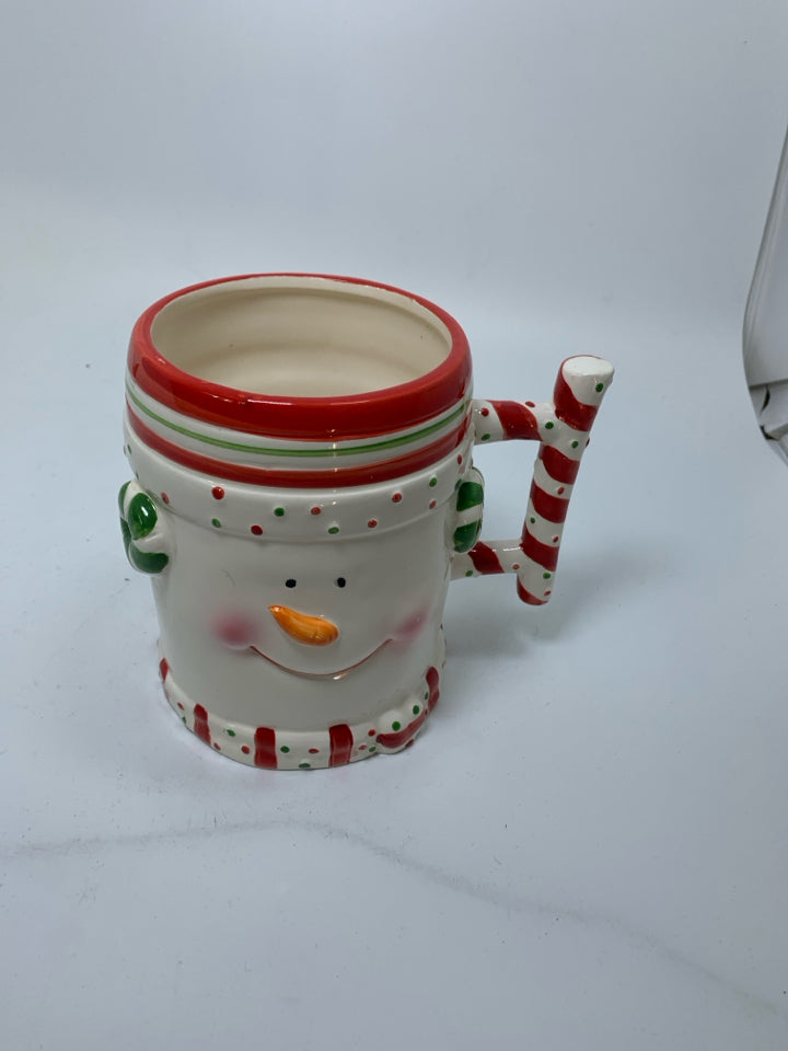 LARGE LIGHT WEIGHT SNOWMAN BEAR STEIN.