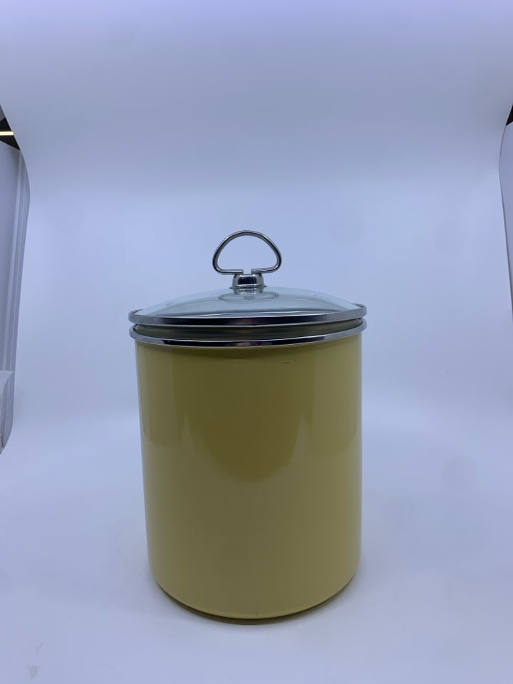 YELLOW CHANTAL ASPARAGUS STEAMER W/ LID.