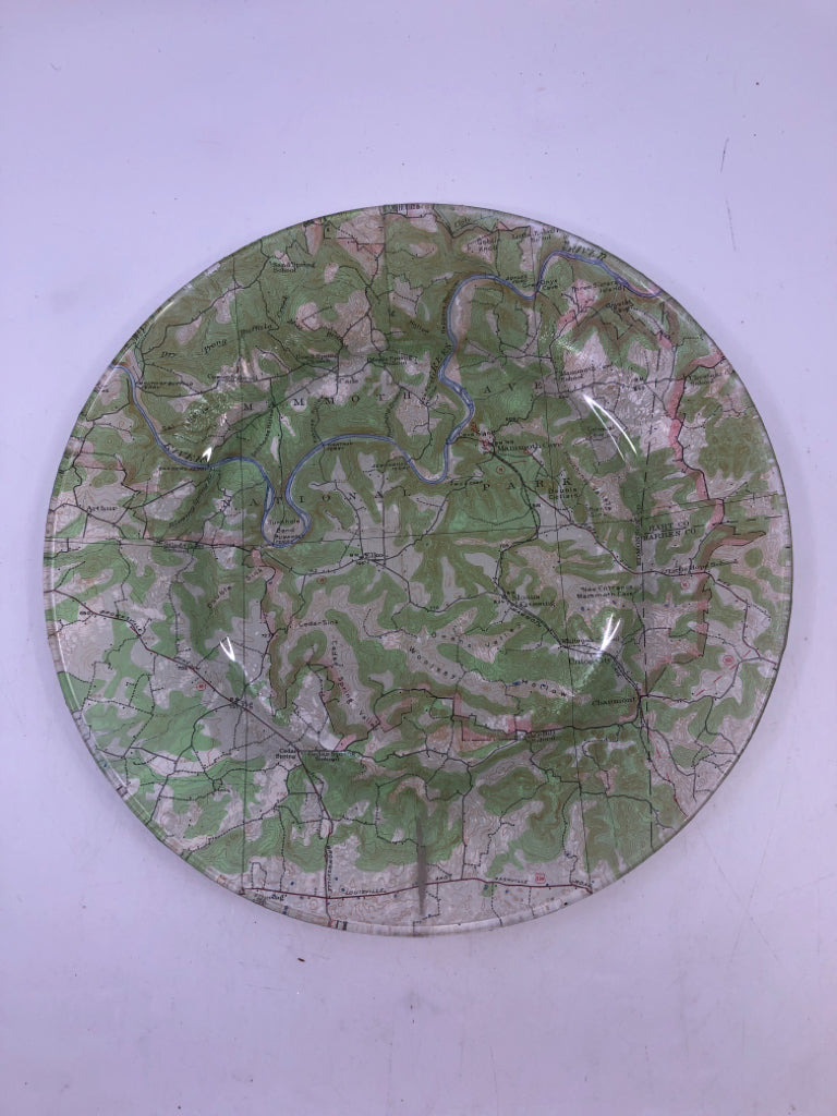MAP OF NATIONAL PARK SERVING DECOR PLATE.