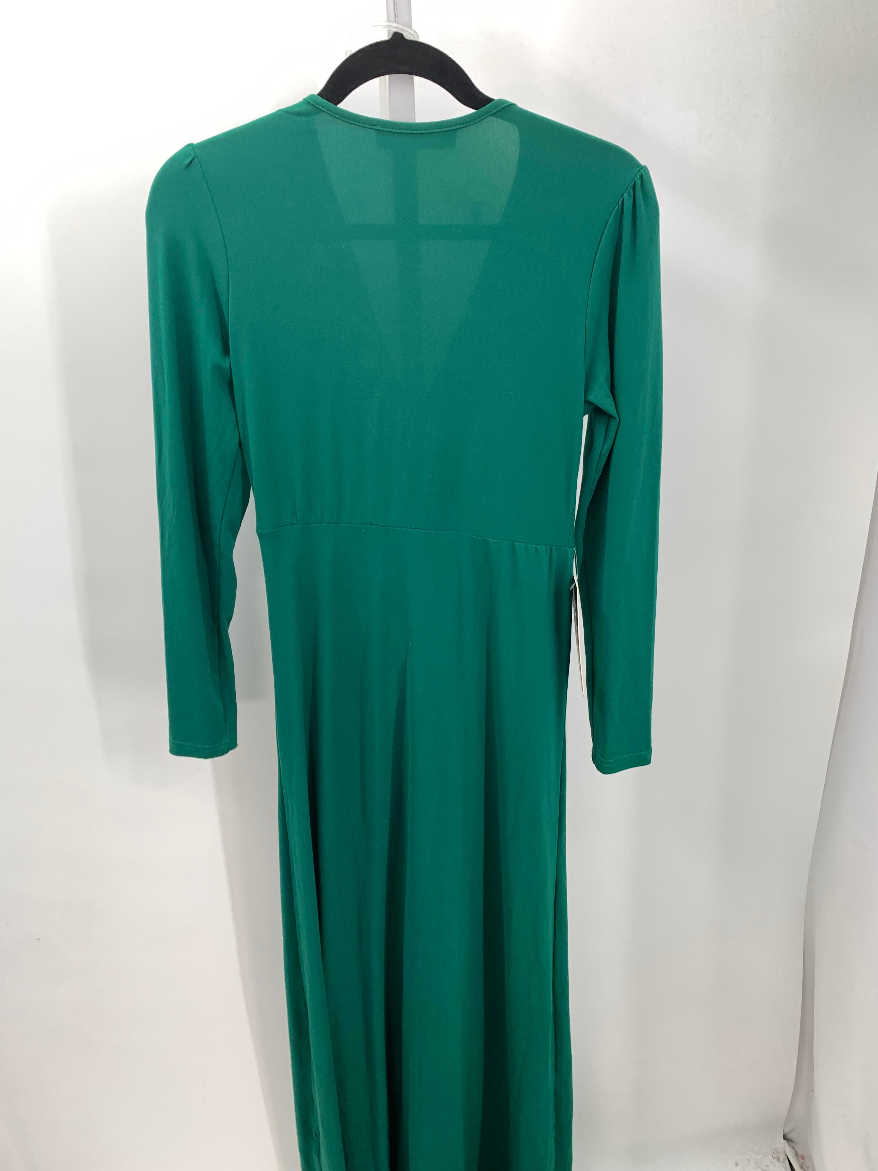 Size Small Misses Long Sleeve Dress