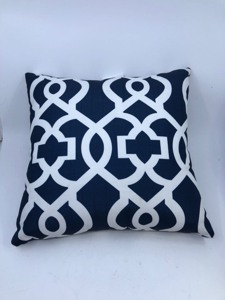 DARK BLUE OUTDOOR PILLOW W/ WHITE DESIGNS PATIOLOMA.