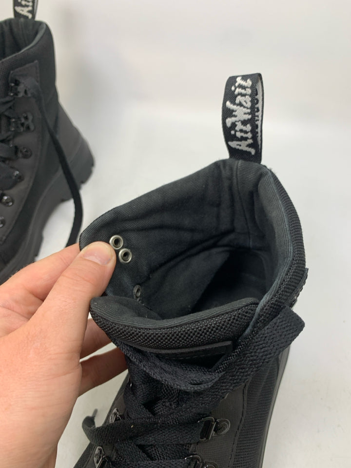 Dr. Martens L Shoe Size 7 Boots