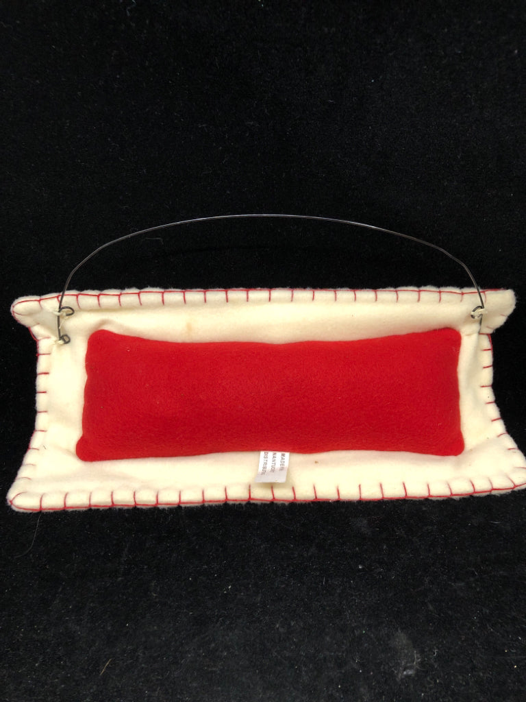 PLUSH "HAPPY HOLIDAYS" HANGING PILLOW SNOWFLAKE W/BUTTONS.