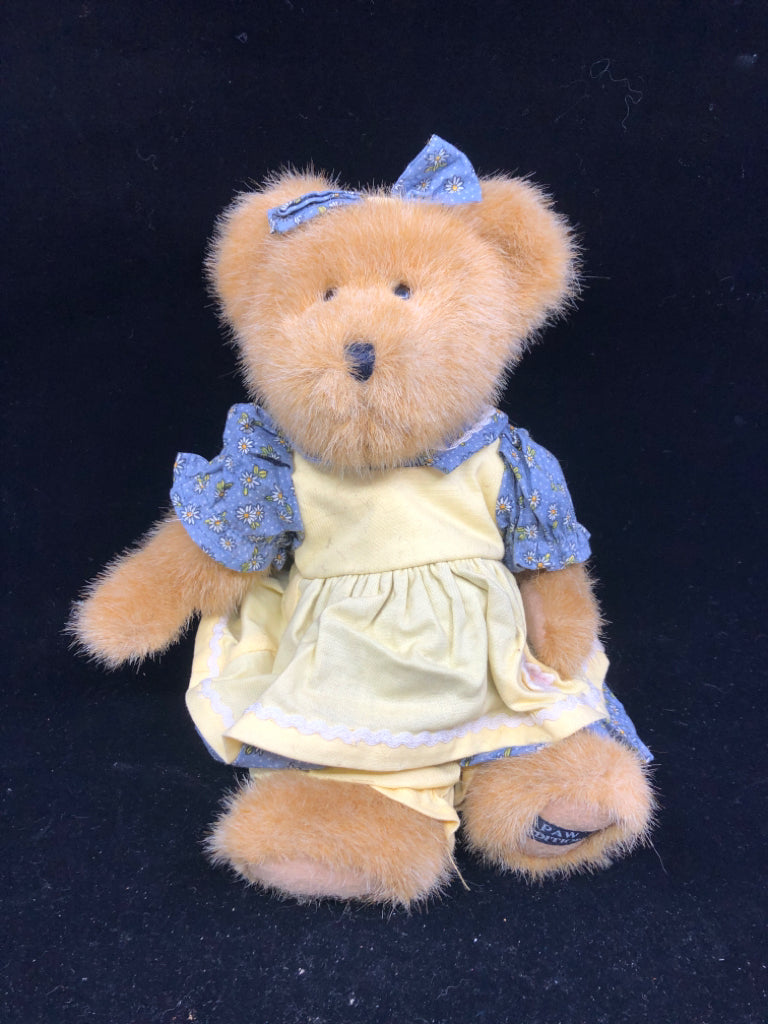 BOYDS BEAR IN YELLOW DAISY DRESS- JANET DAISYDEW.