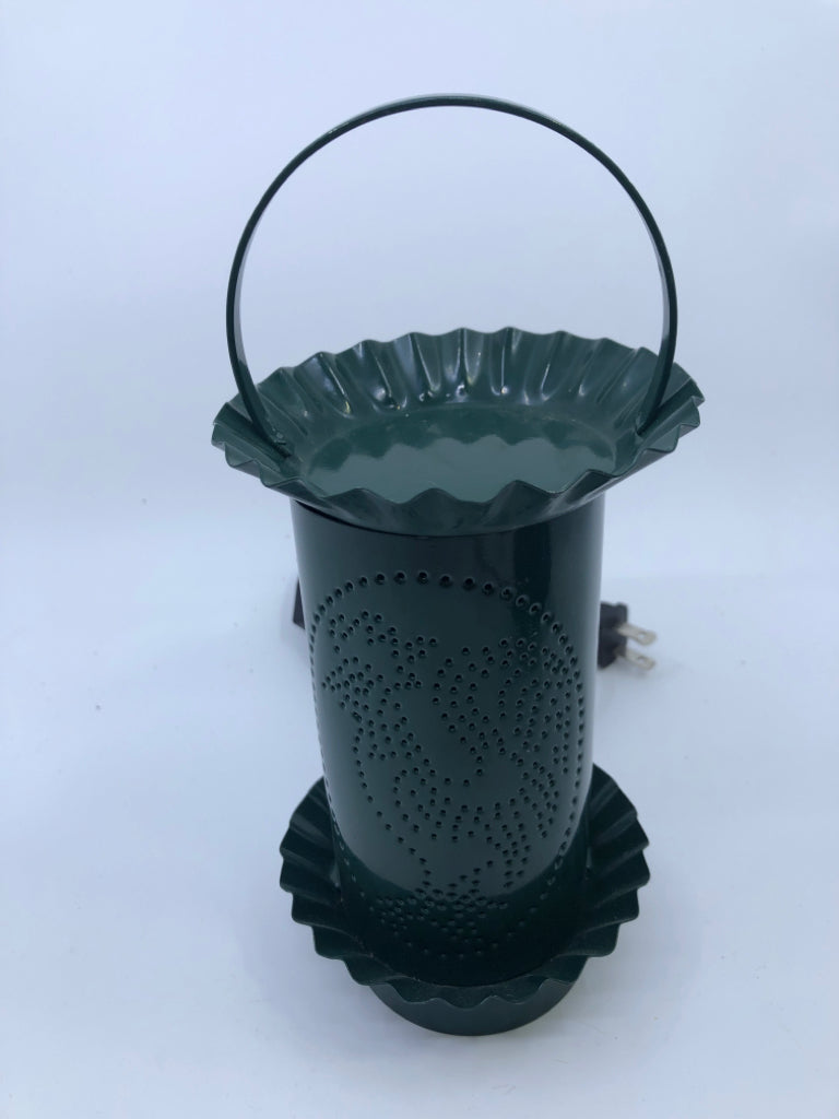 DARK GREEN METAL PIERCED ROOSTER LIGHT WAX WARMER.