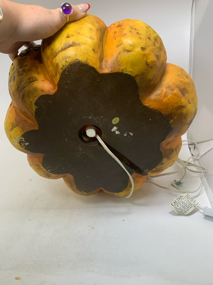 LARGE RESIN WELCOME LIGHT UP PUMPKIN.