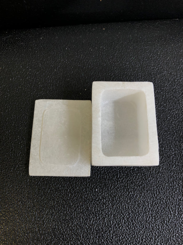 MINI WHITE STONE TRINKET BOX ORANGE FLOWER.