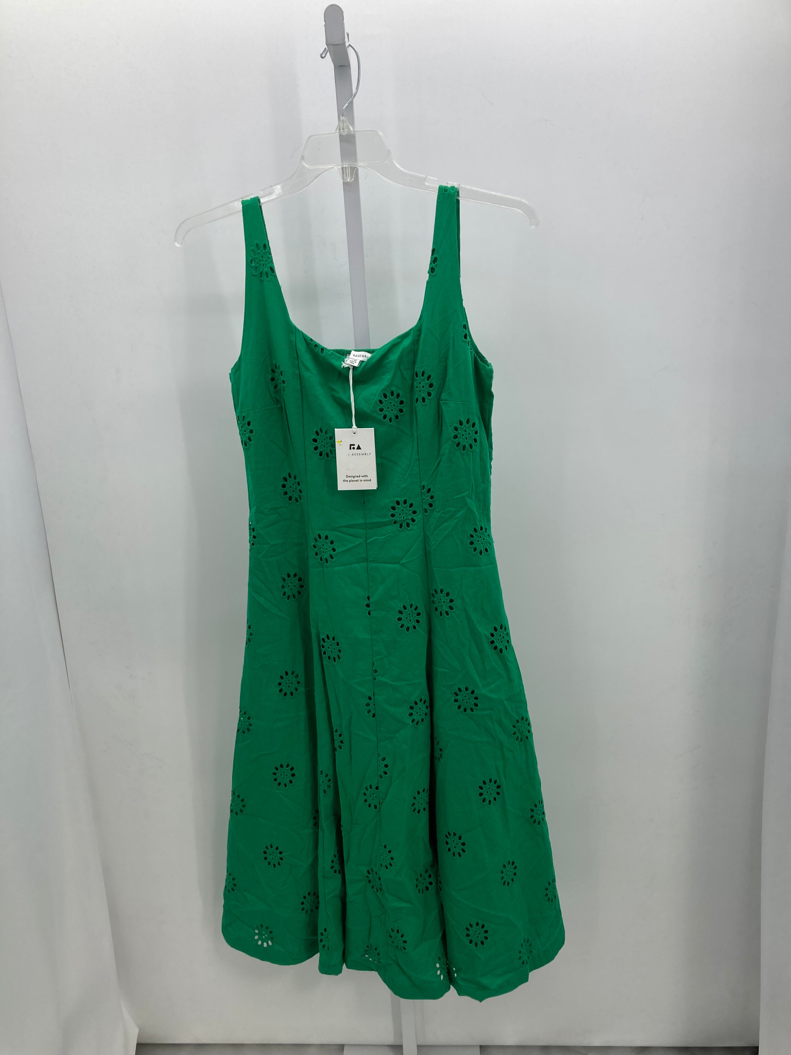 Free Assembly Size Small Misses Sundress