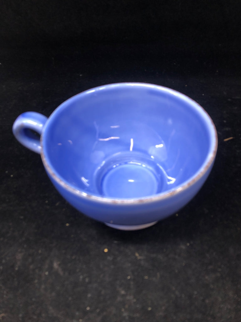 LARGE BLUE MUG W HANDLE.