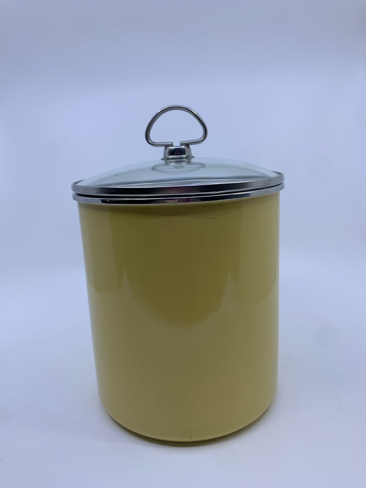 YELLOW CHANTAL ASPARAGUS STEAMER W/ LID.