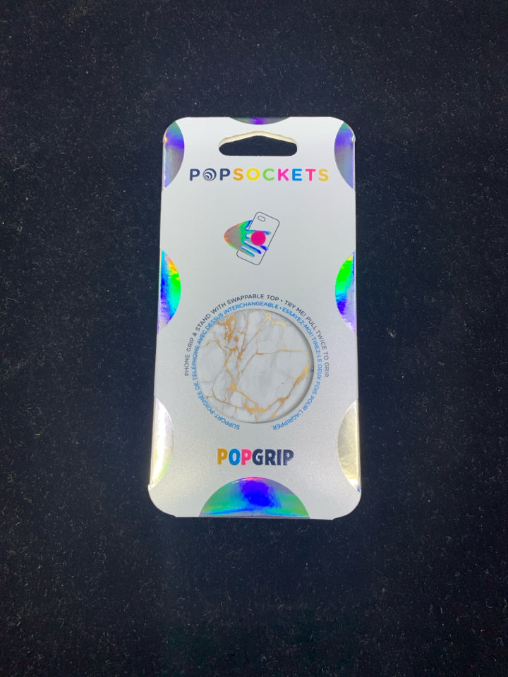 NIP POP SOCKET.