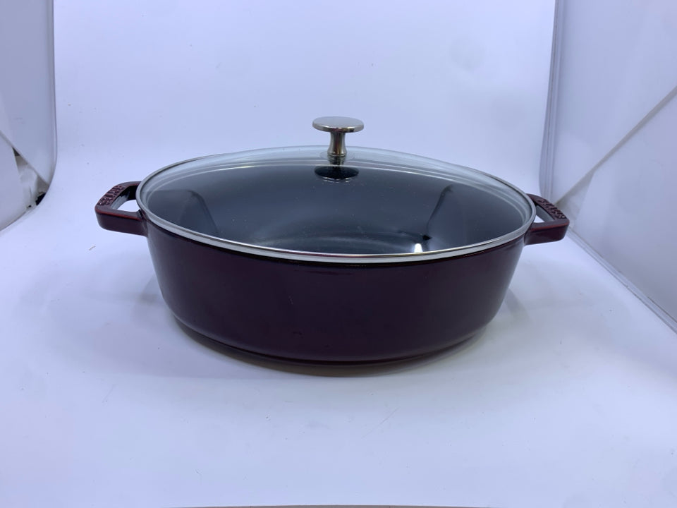 OVAL MAROON HEAVY DUTY STAUB DUTCH OVENDISH WITH GLASS LID.