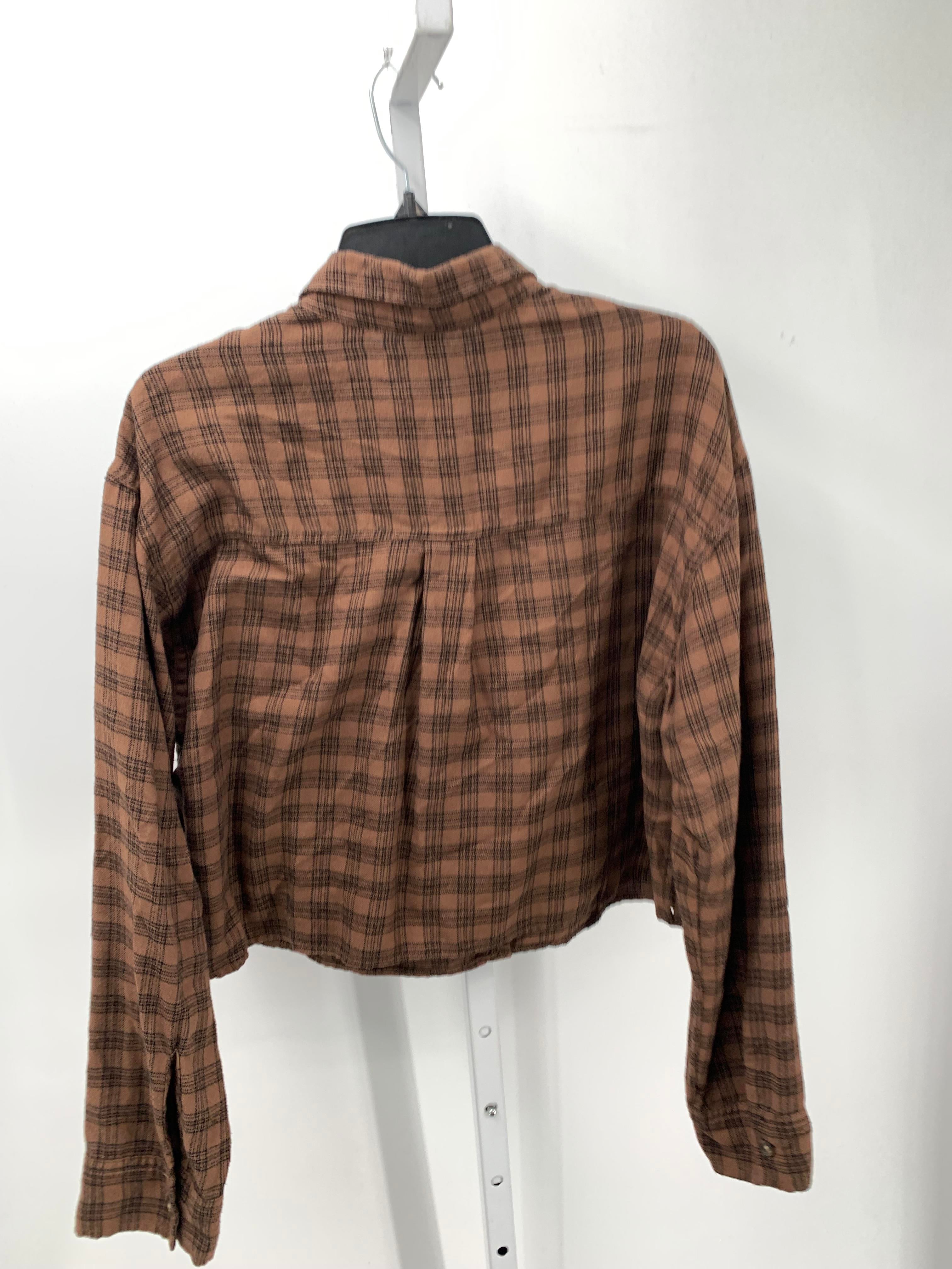 Hollister Size Medium Juniors Long Sleeve Shirt