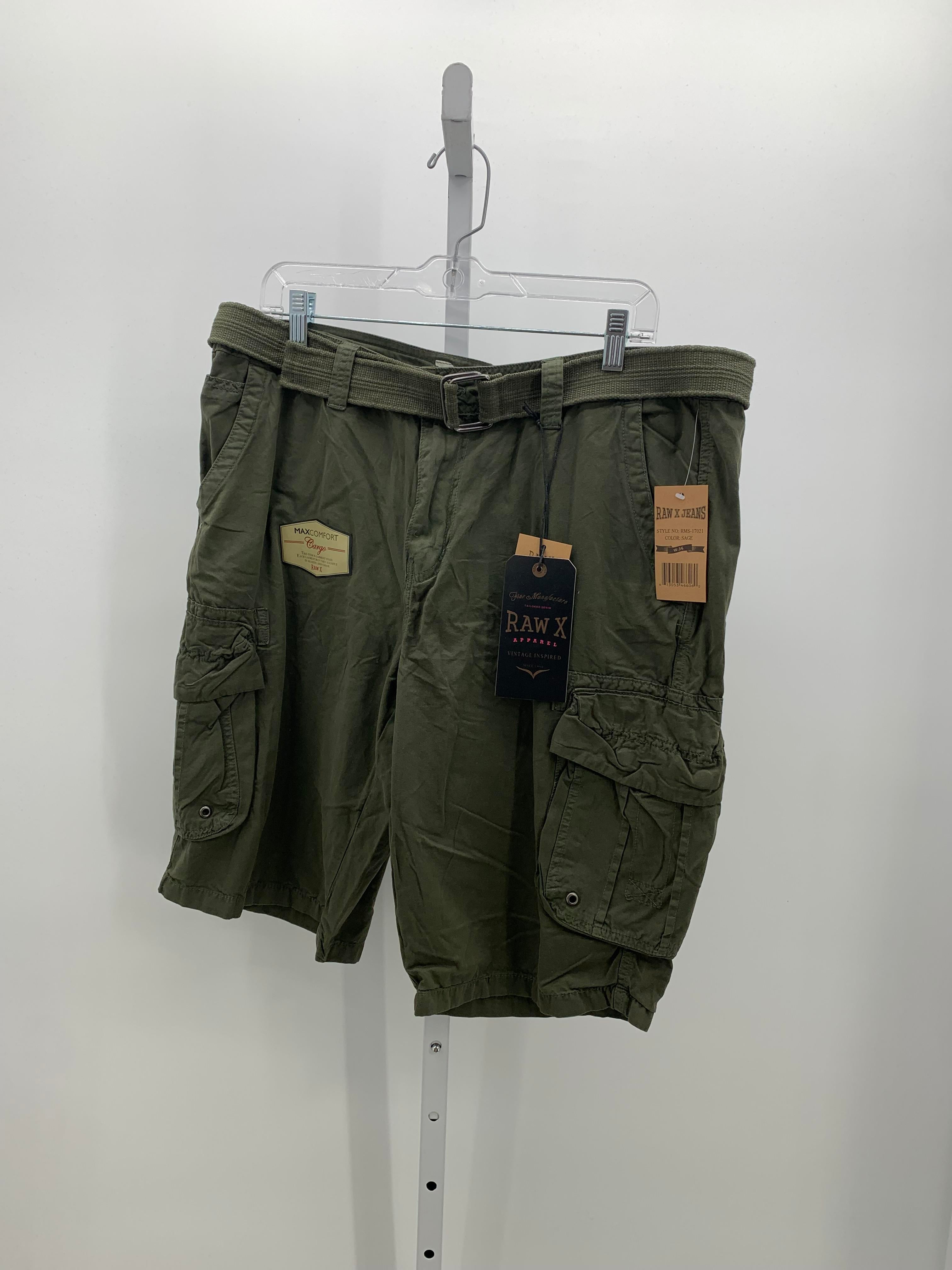NEW BELTED CARGO SHORTS.