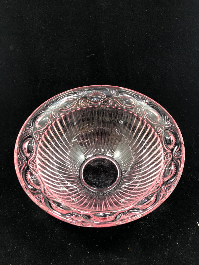 PINK GLASS SERVING BOWL.