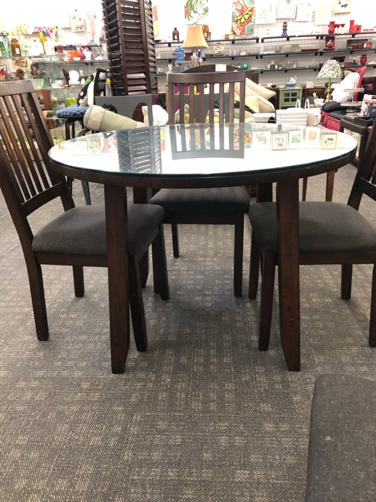 DK WOOD ROUND GLASS TOP DINING TABLE, 4 CHAIRS.