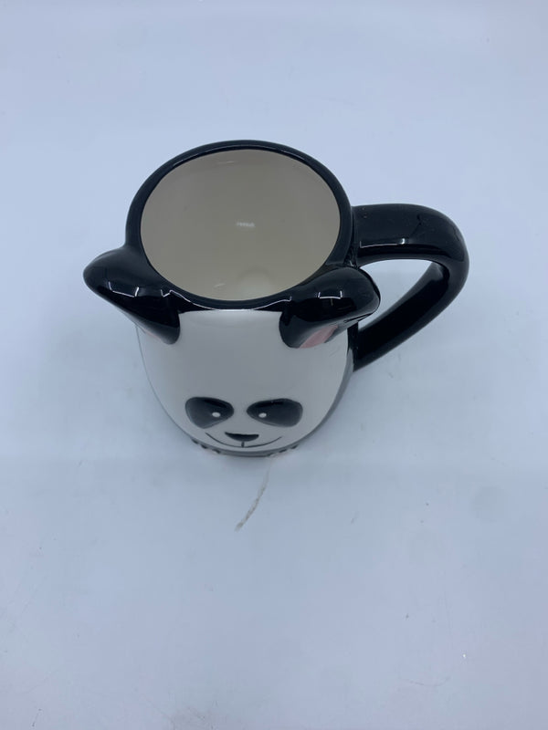 BLACK AND WHITE PANDA MUG.