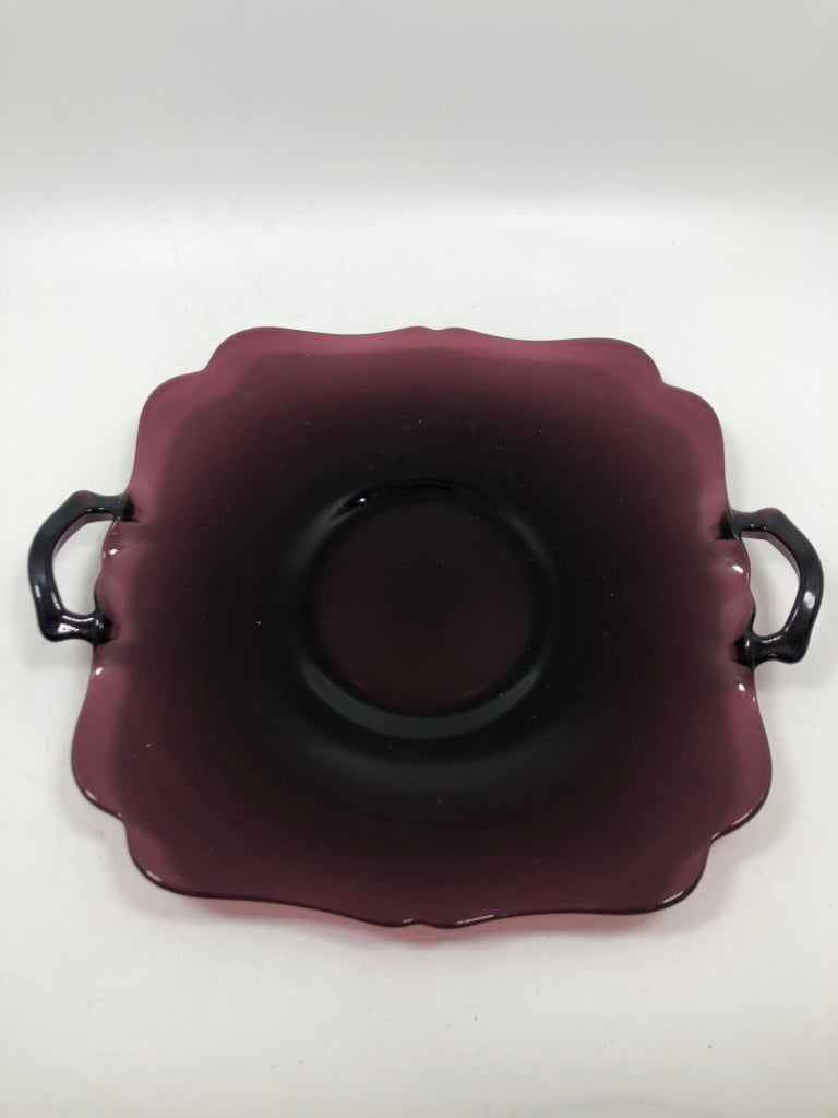 VTG PURPLE GLASS SERVING PLATTER W/HANDLES.