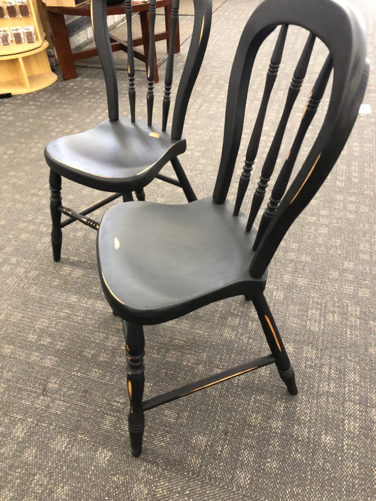 2 VTG BLACK DISTRESSED WOOD CHILDRENS CHAIRS.