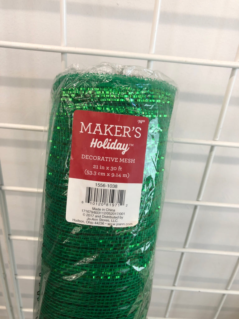 NIP GREEN DECORATIVE MESH.
