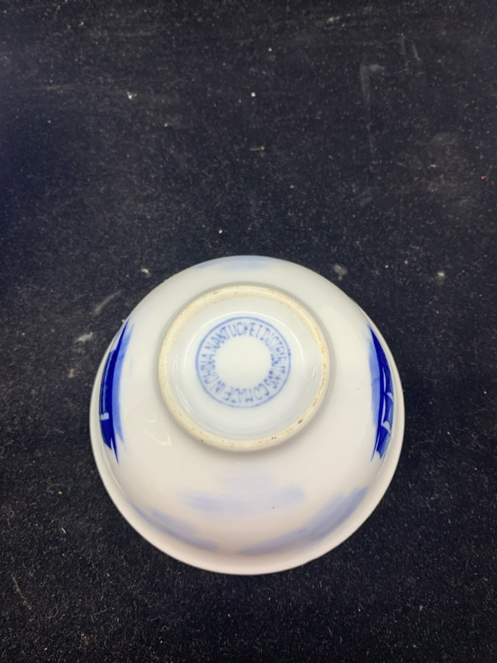 2 BLUE AND WHITE SHIP NUT BOWLS.