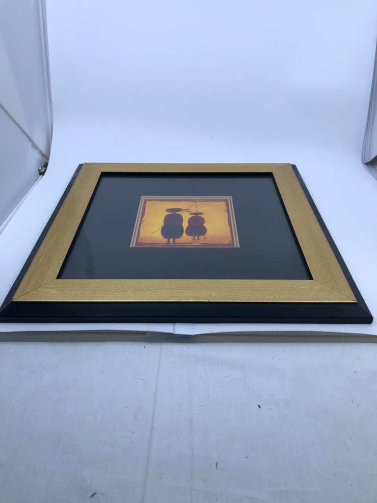 ABSTRACT PEOPLE FISHING IN GOLD AND BLACK FRAME.