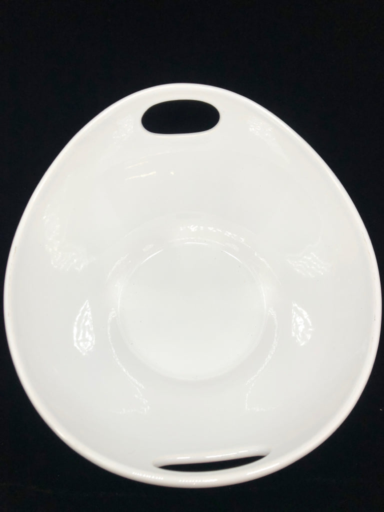 LG WHITE GLASS SERVING BOWL W/HANDLES.