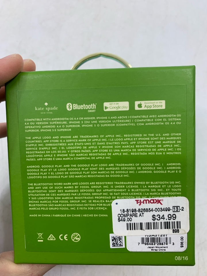 Kate Spade Scallop Activity Tracker