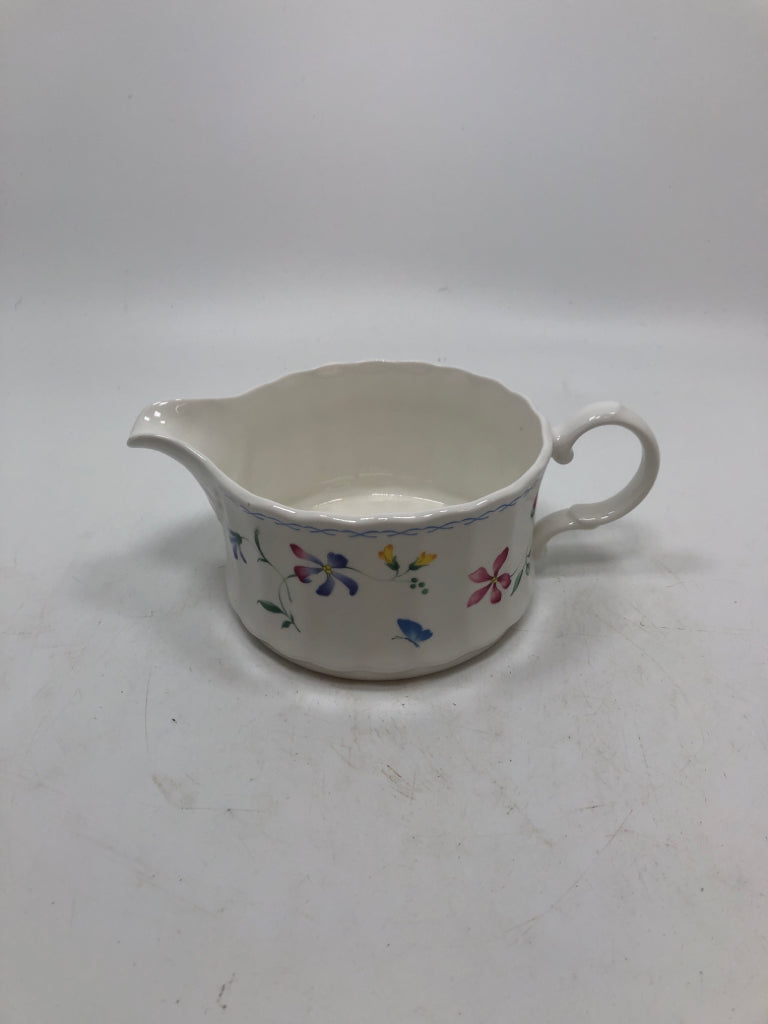 43PC MIKASA SORRENTO DISH SET SERVICE FOR 6.