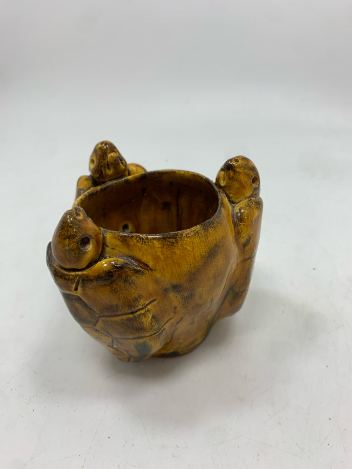 BROWN GLAZED POTTERY TURTLE POT.