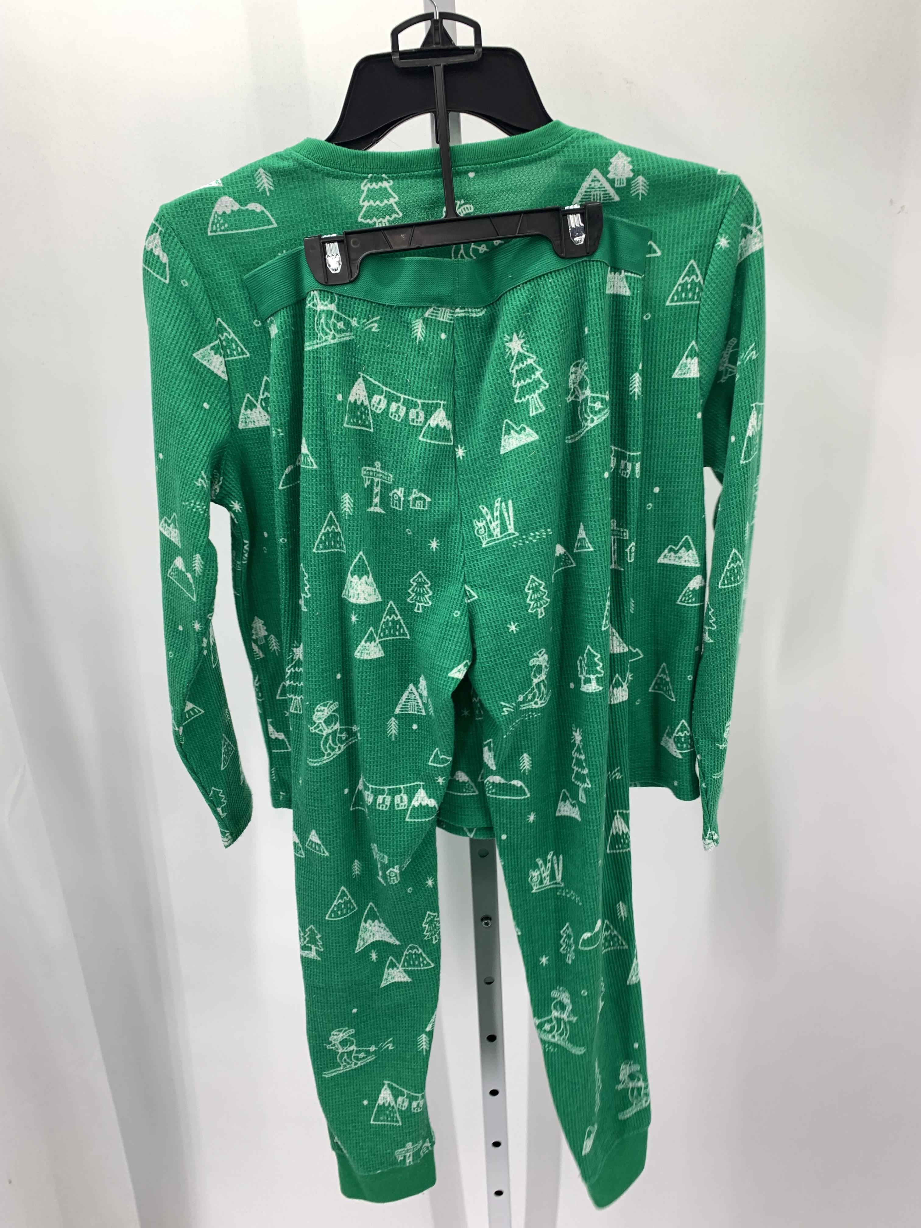 PAJAMAS SKIING SANTA