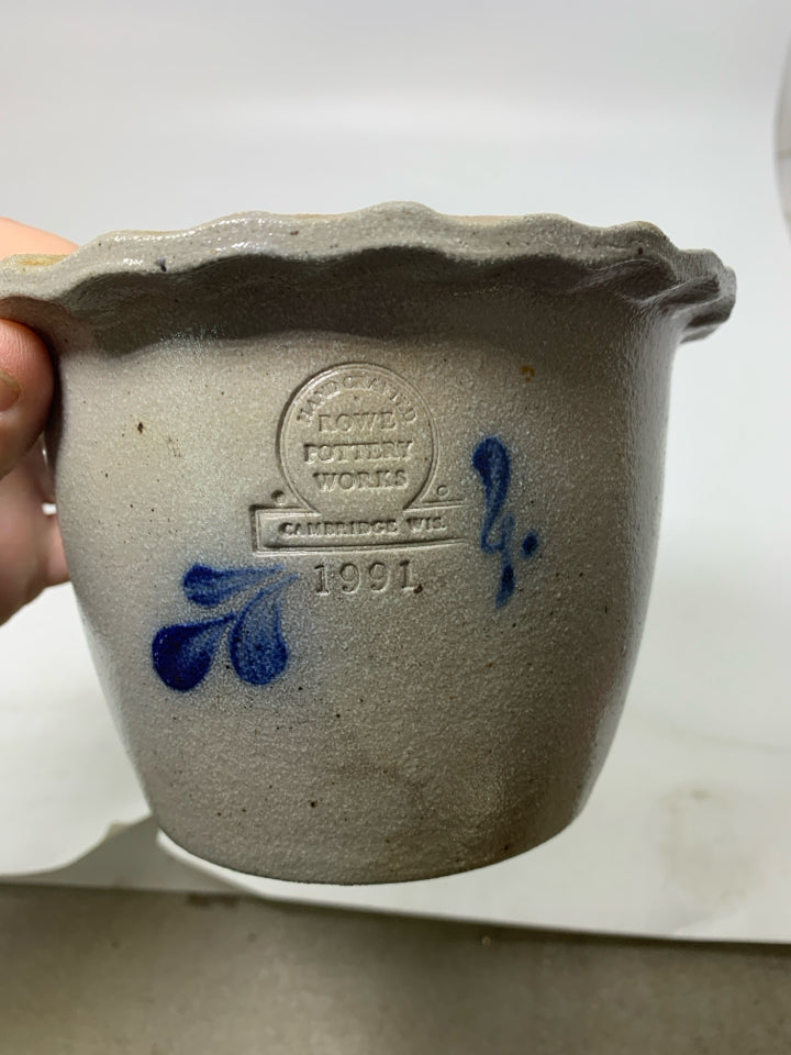 VTG COBALT BLUE HEART SMALL SALT GLAZED PLANTER 1991.