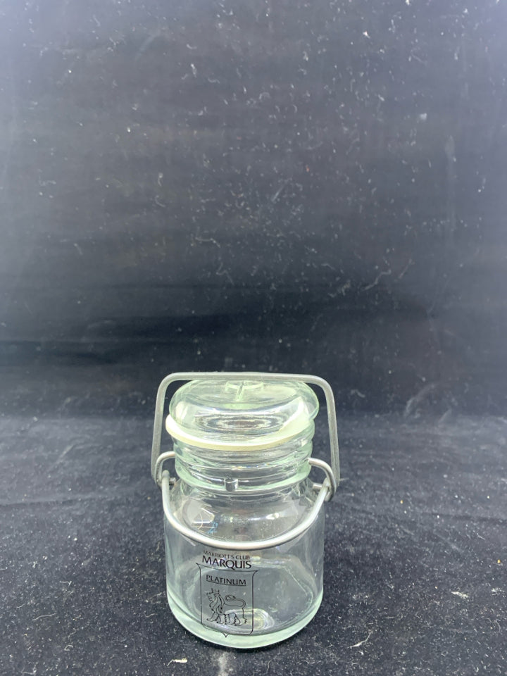 MARQUIS PLATINUM CUB JAR W CLASP.