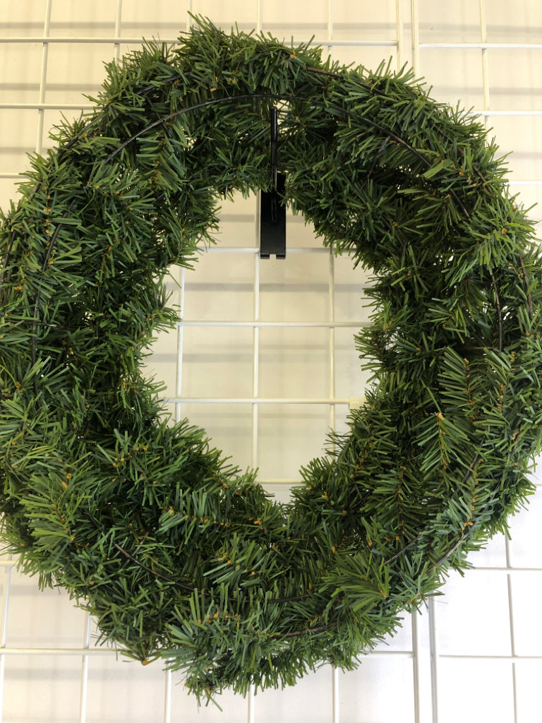 GREEN PINE WREATH.