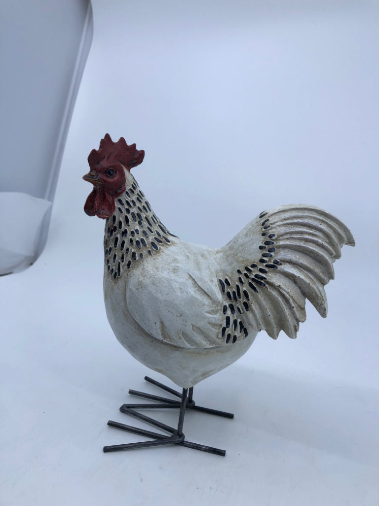 BLACK AND WHITE WOOD CARVED ROOSTER.