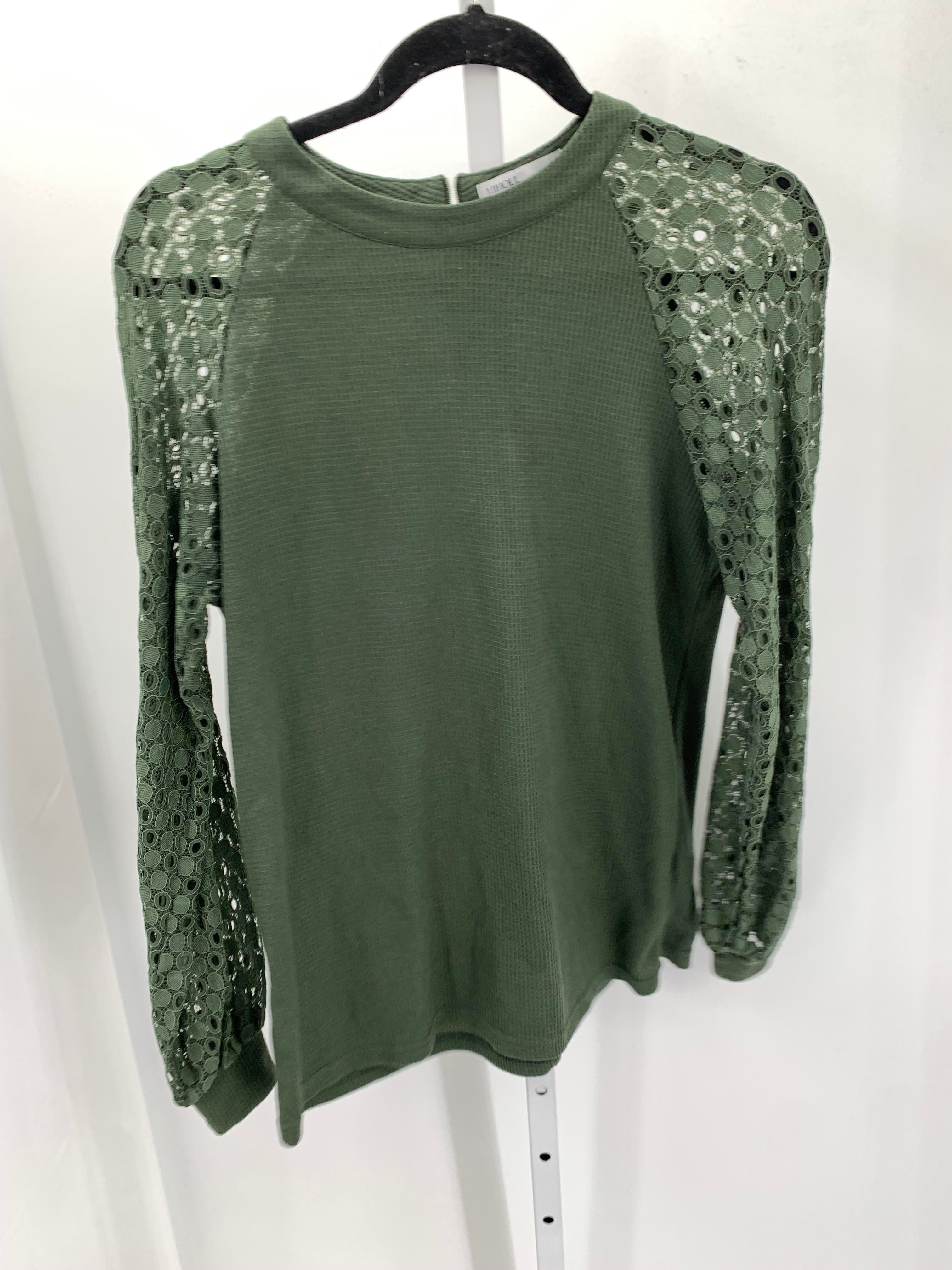 Size Medium Misses Long Sleeve Shirt
