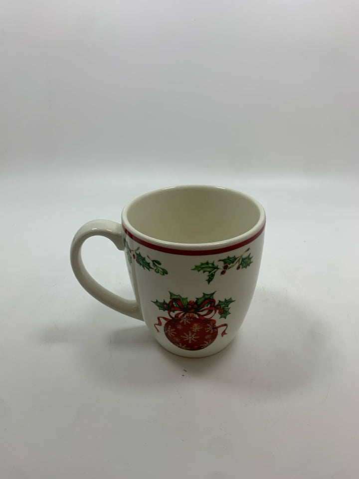 ORNAMENT W/HOLLY MUG-CHRISTOPHER RADKO.