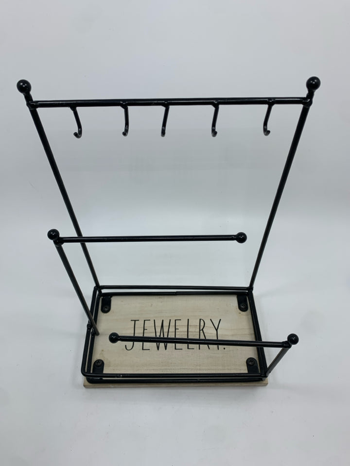 RAE DUNN JEWELRY HOLDER.