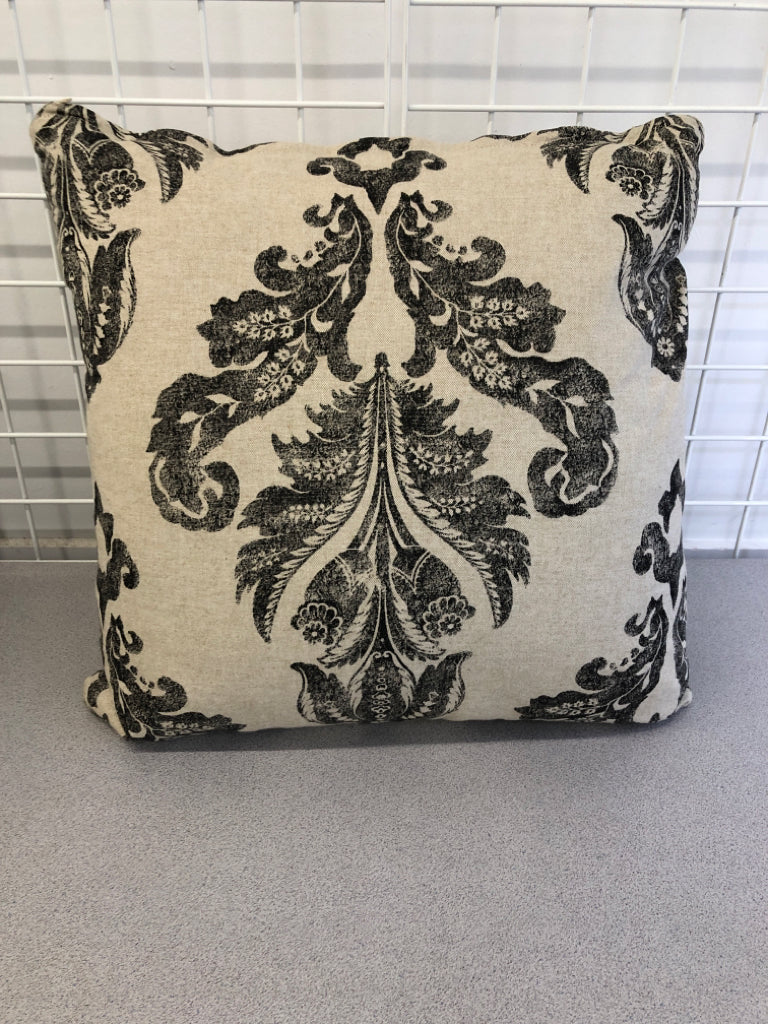 BLACK & CREAM DAMASK DECORATIVE PILLOW.