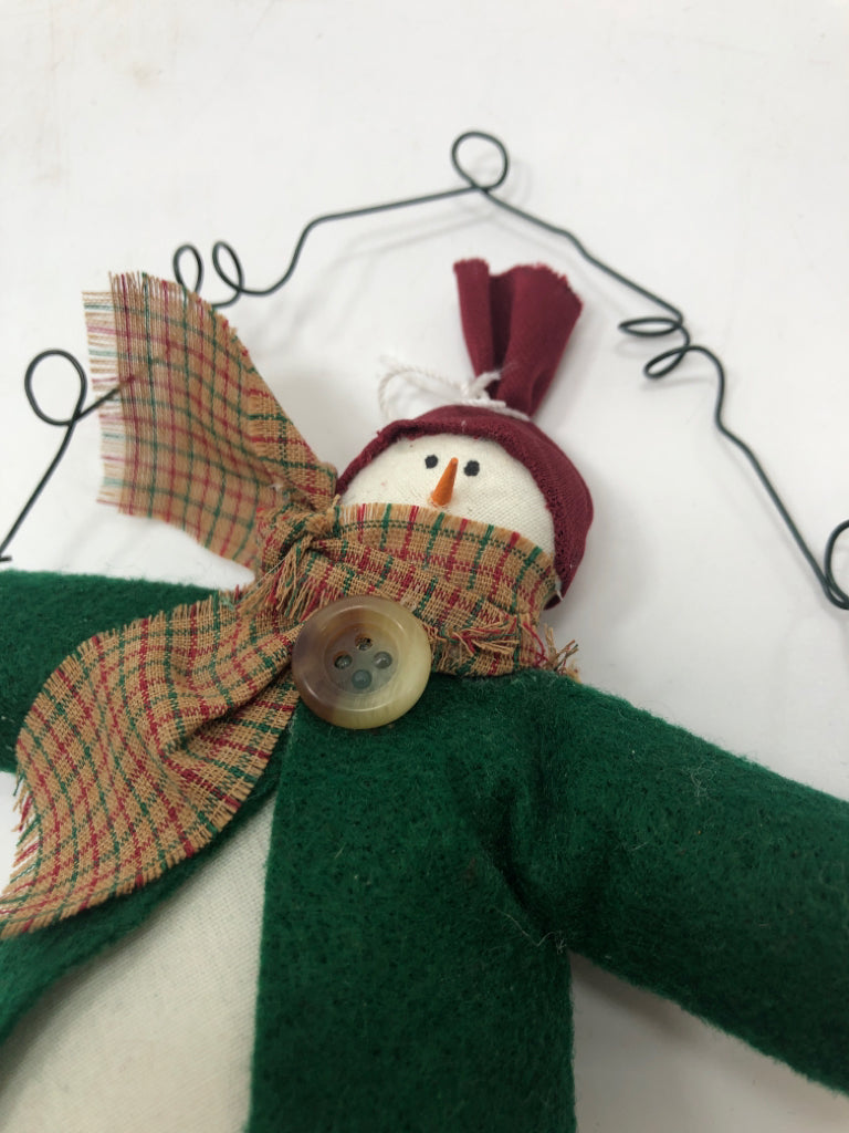 PLUSH GREEN COAT SNOWMAN DOOR HANGING.