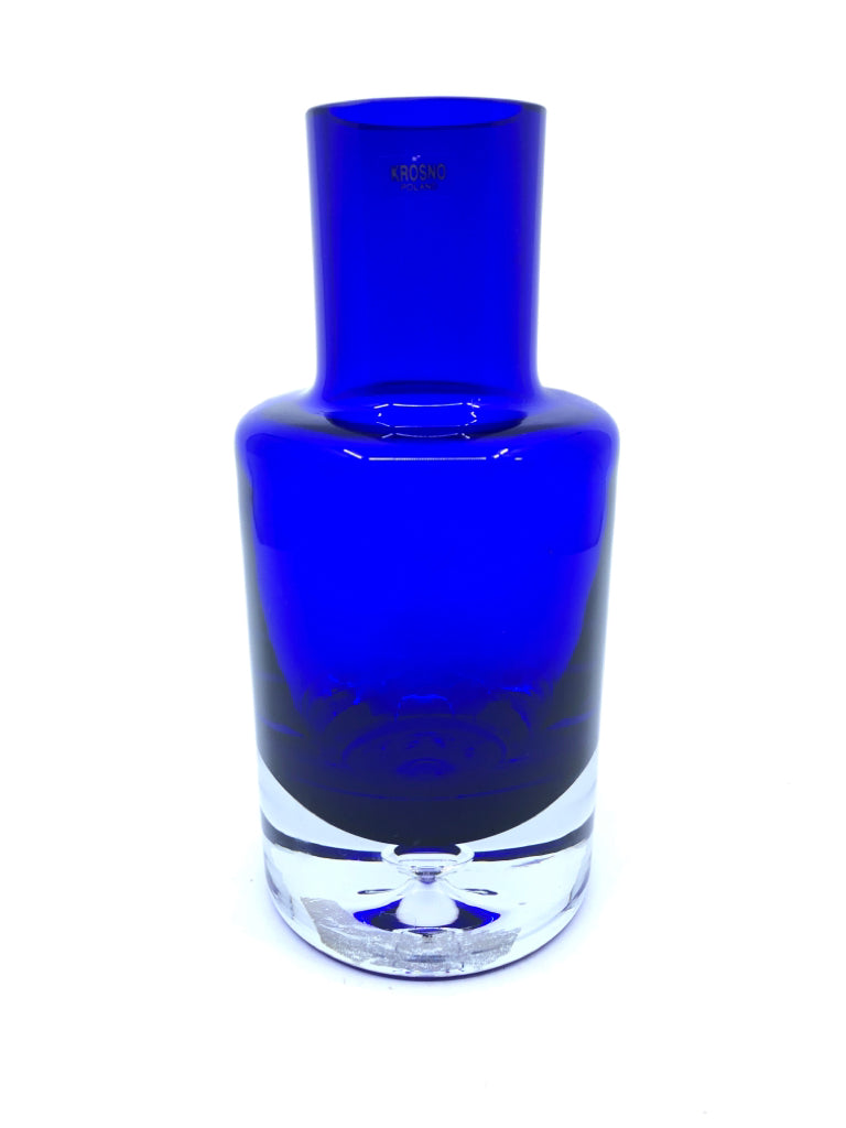 THICK COBALT BLUE HEAVY VASE.